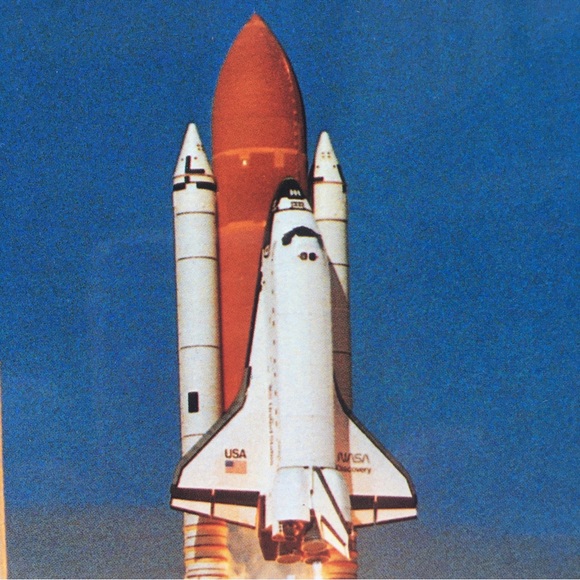 Space Shuttle Discovery NASA 8x10 PHOTO #F003 Lift Off Pad 39A First DOD Mission - Picture 2 of 3